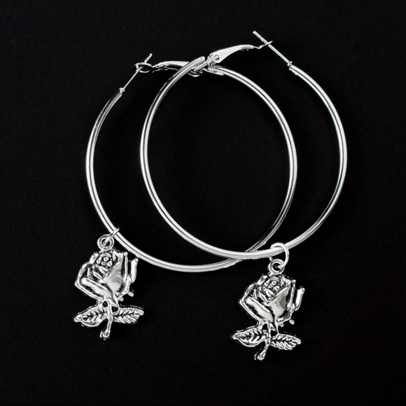 GlitzBlitz Boutique Jewelry - 2/$20! Silver Hoops w/Antiqued Rose